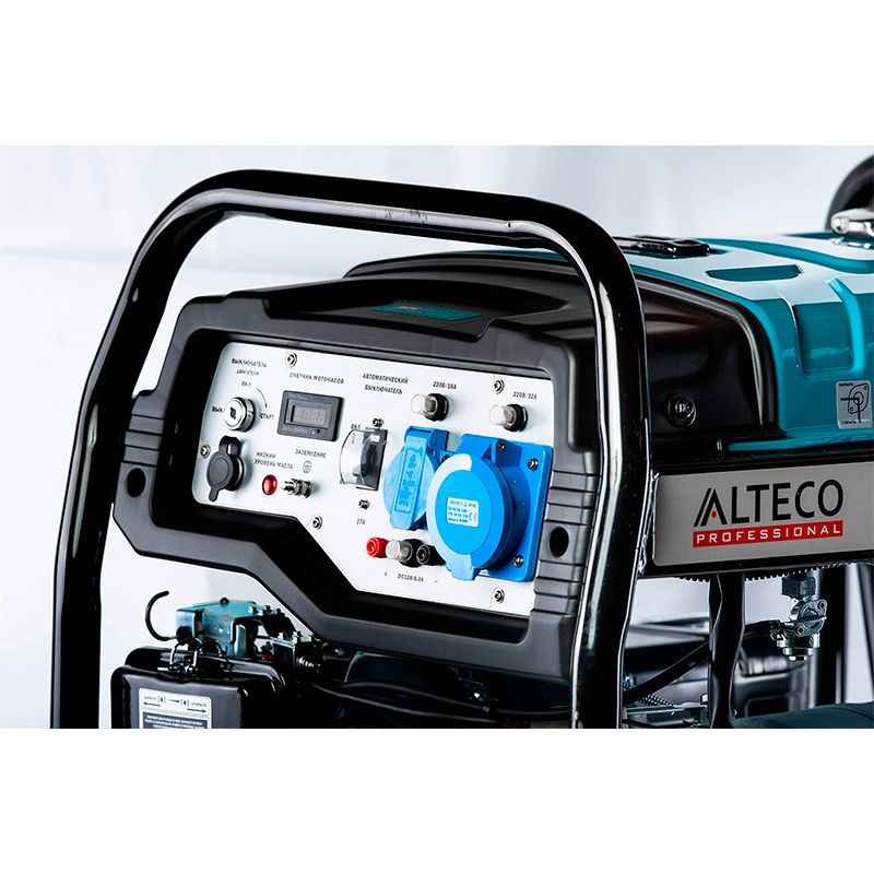 Бензиновый генератор Alteco Professional AGG 11000Е2 (8/8,5кВт) Панель